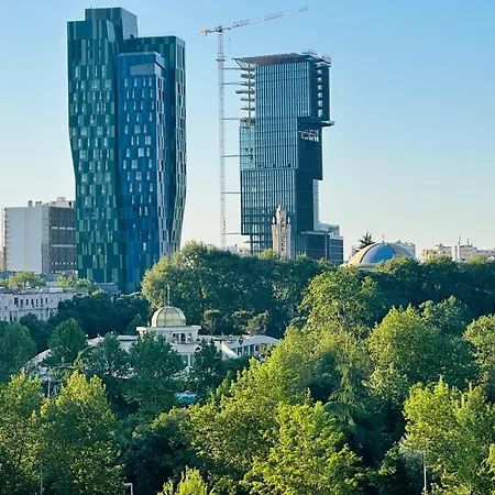 Апартаменты Amo Tower Center Тирана