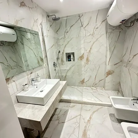 Apartment Amo Tower Tirana Center