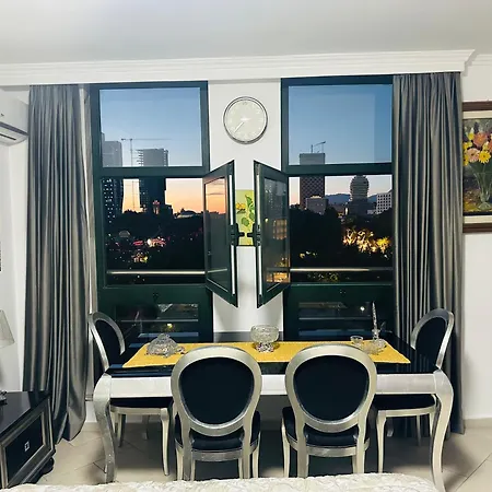 Amo Tower Center Lägenhet Tirana